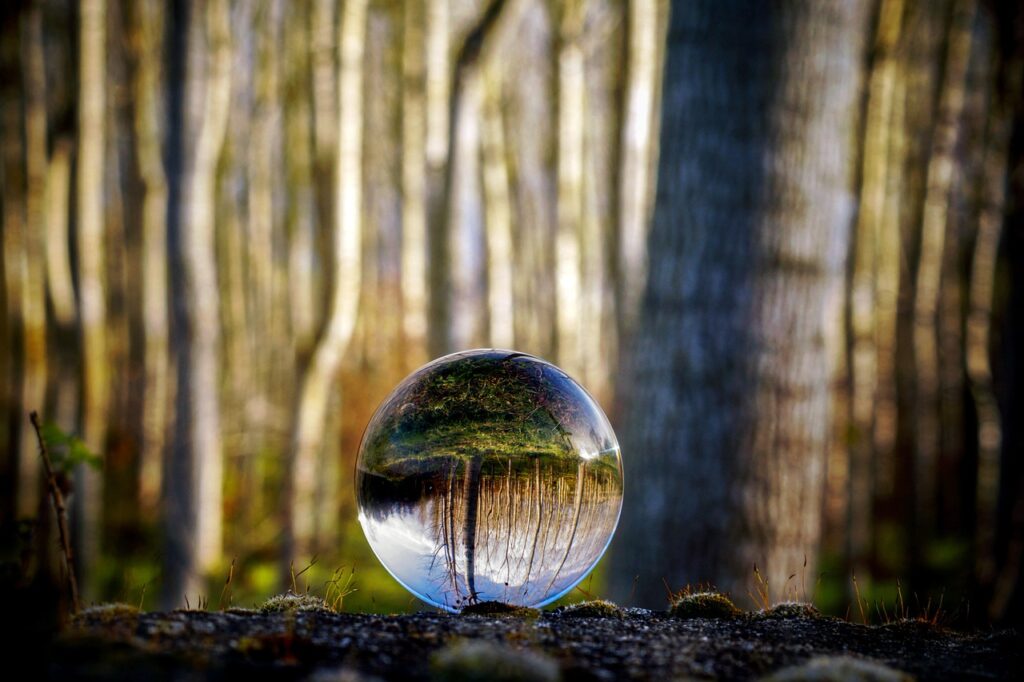 Setting Boundaries: Work-Life Balance for Creatives