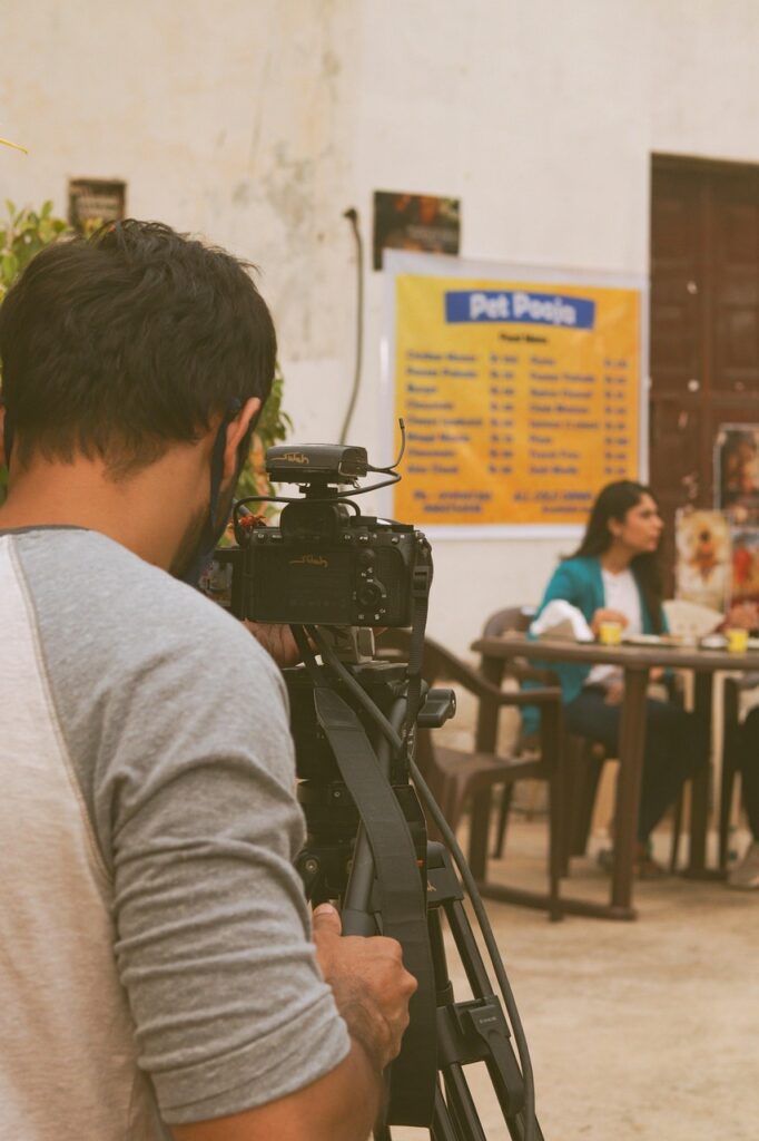 Conflict Resolution Techniques for Film Directors and Producers Conflict Resolution Techniques for Film Directors and Producers