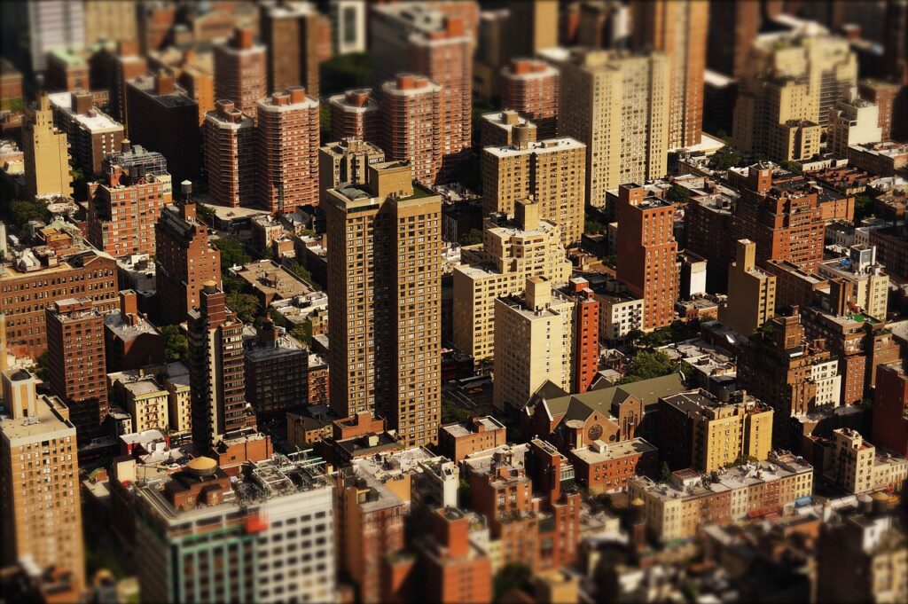 Utilizing Online Platforms for Real Estate Connections Utilizing Online Platforms for Real Estate Connections