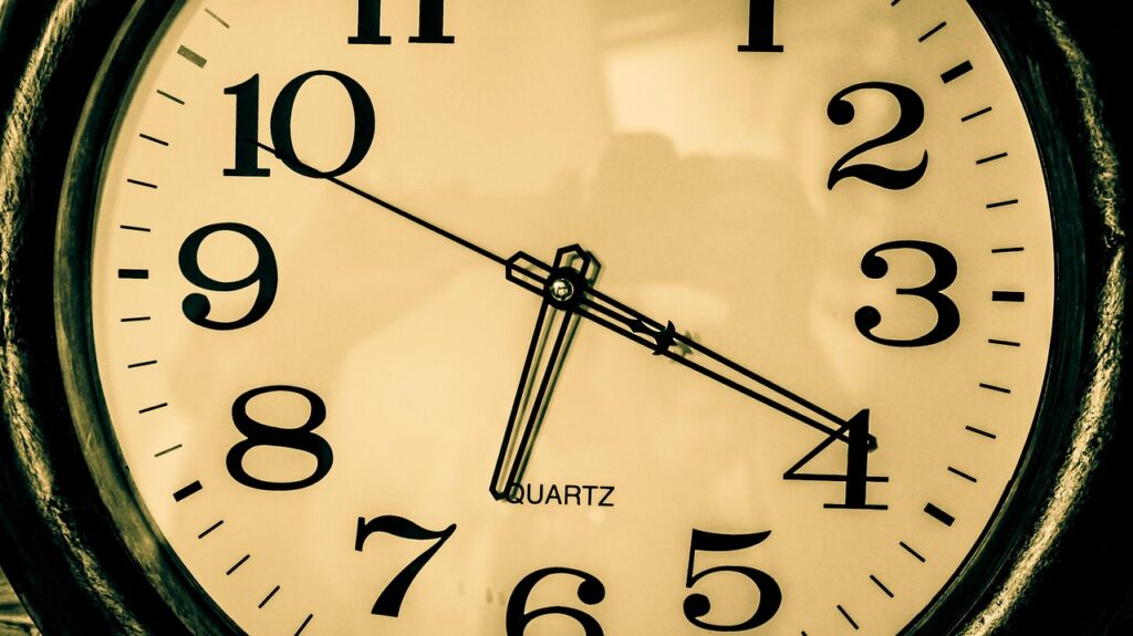 Setting Boundaries: Encouraging Time Off and Downtime Setting Boundaries: Encouraging Time Off and Downtime
