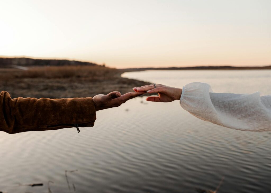 Incorporating Emotional Elements to Connect with Employers Incorporating Emotional Elements to Connect with Employers