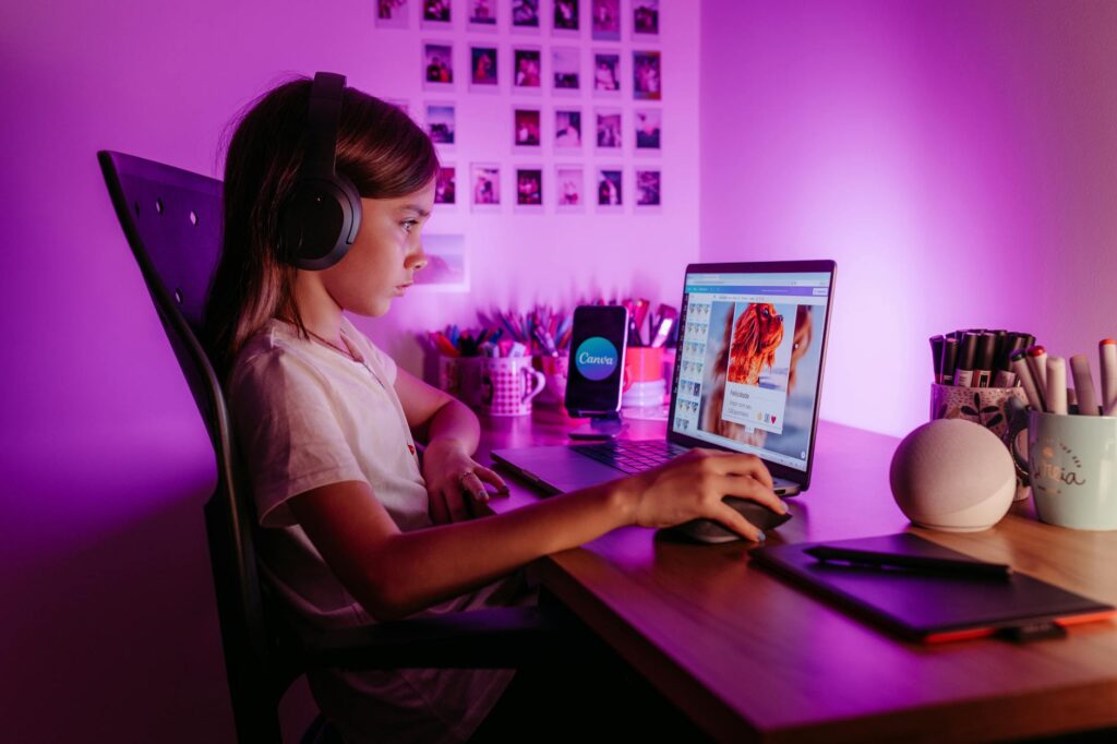 Integrating Multimedia in Your CMS for Enhanced Education Integrating Multimedia in Your CMS for Enhanced Education