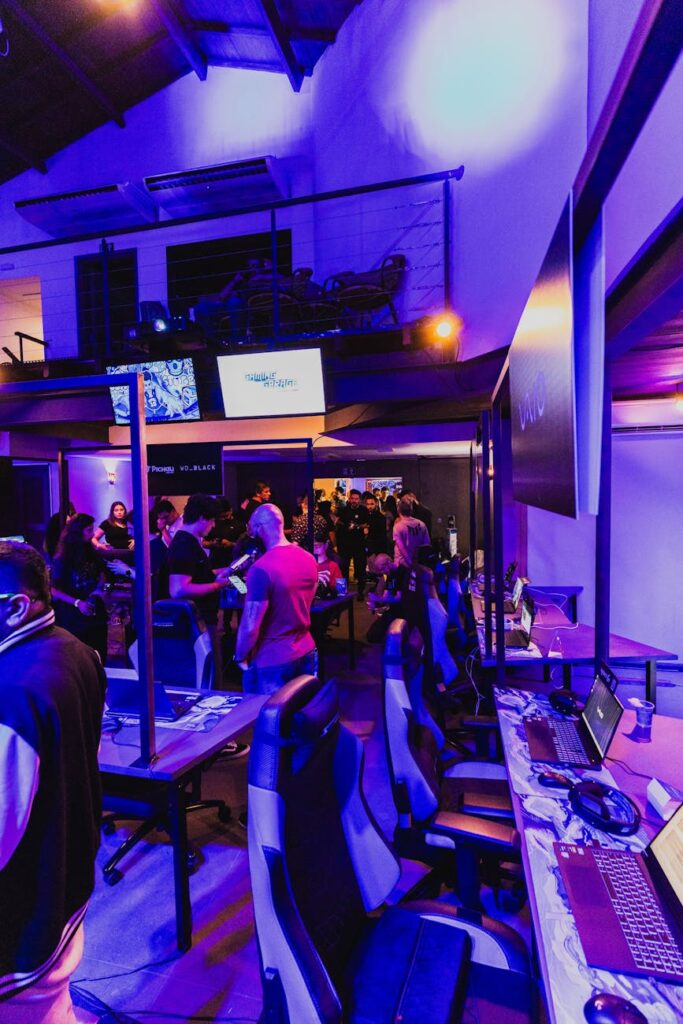 Networking in the eSports Community Networking in the eSports Community