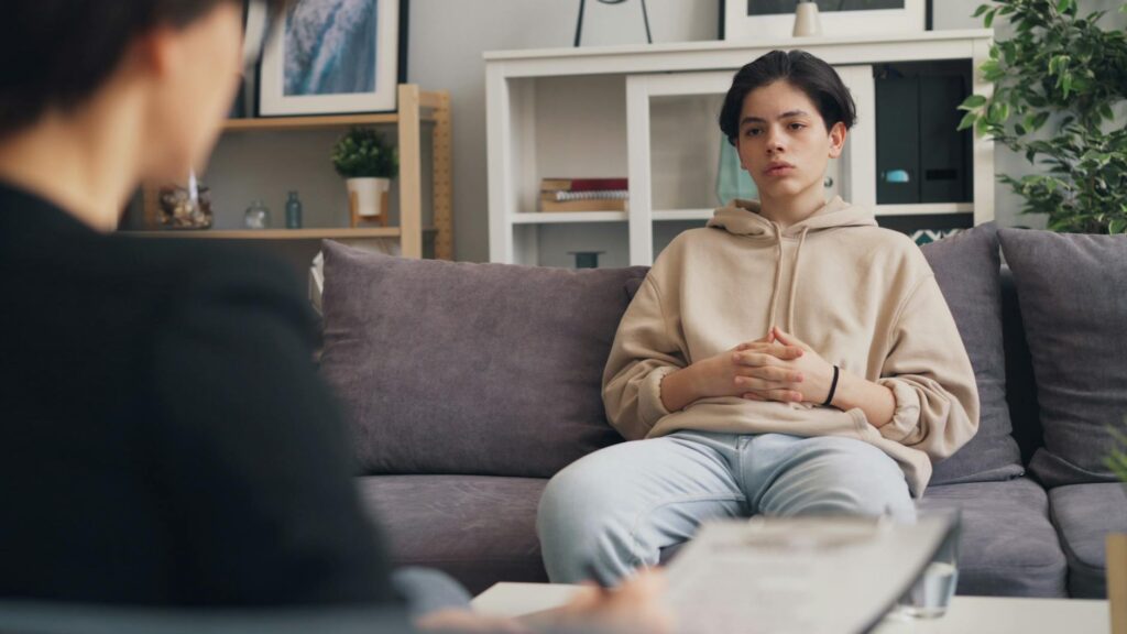 Sharing Experiences: How Open Conversations Help Sharing Experiences: How Open Conversations Help