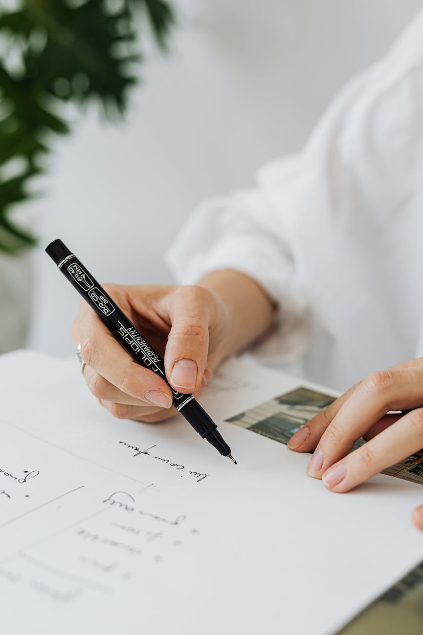 Bridging the Gap: Effective Communication Strategies for Design Rationale Misunderstandings