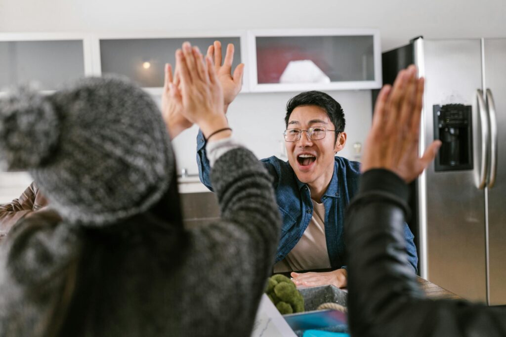 Fostering Community and Support Among Investors