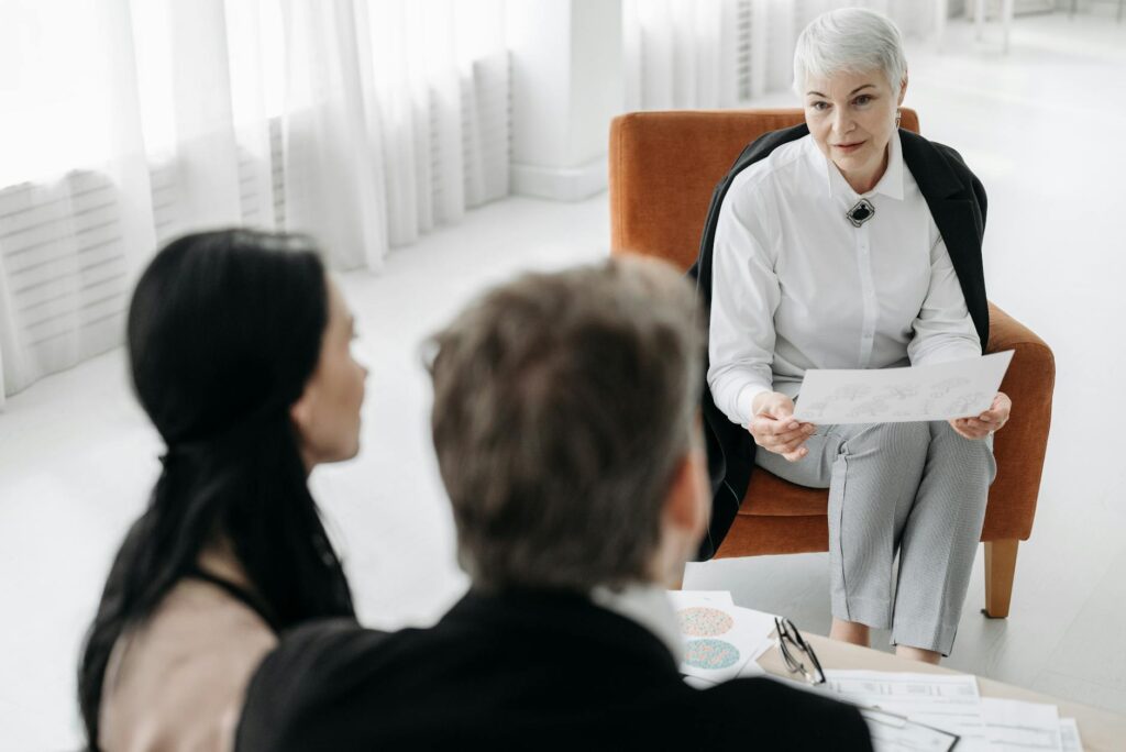 Negotiation Skills: Finding Win-Win Solutions Negotiation Skills: Finding Win-Win Solutions