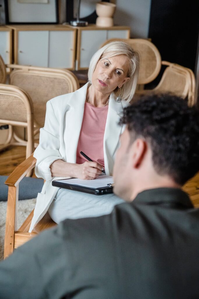 Strategies for Communicating with Clients About Confidentiality Strategies for Communicating with Clients About Confidentiality