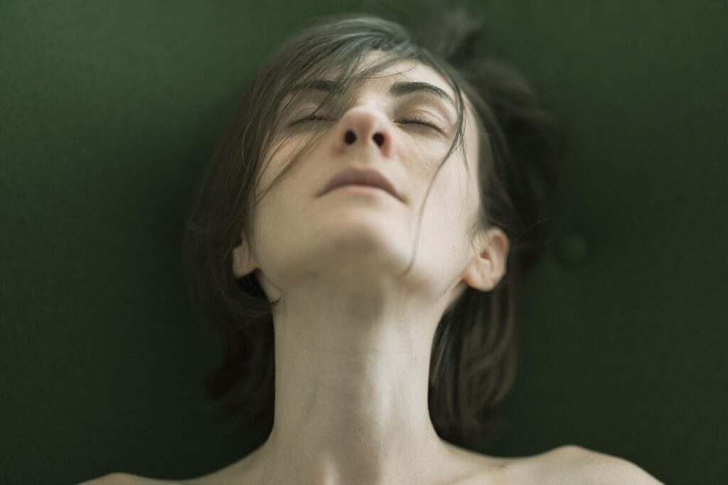 The Role of Emotional Intelligence in Mindful Decision-Making The Role of Emotional Intelligence in Mindful Decision-Making