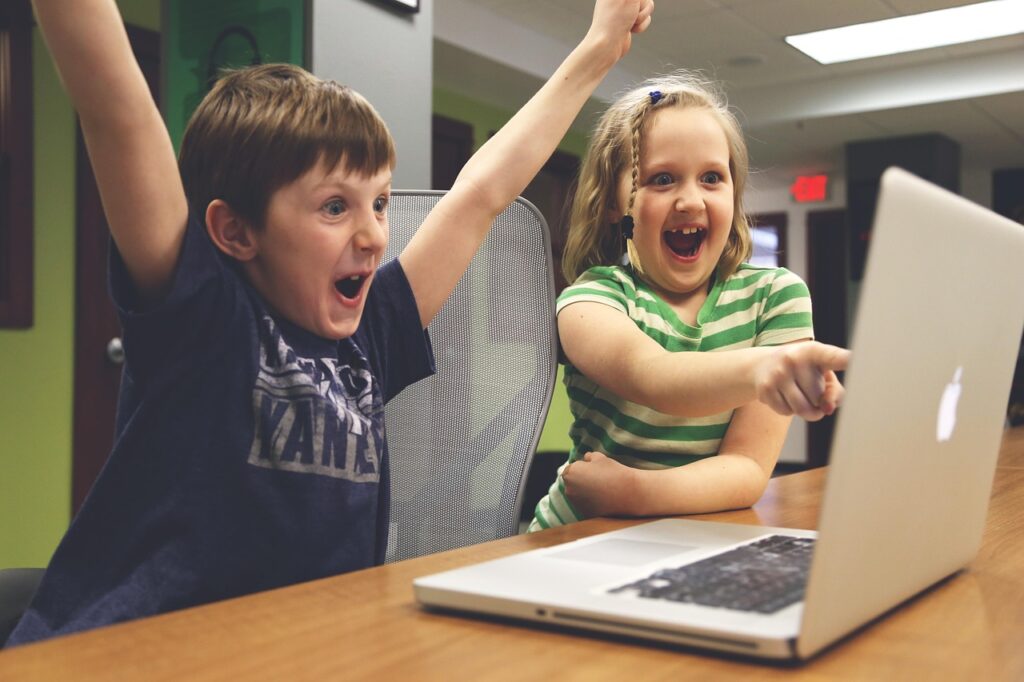 Celebrating Small Wins to Boost Morale Celebrating Small Wins to Boost Morale