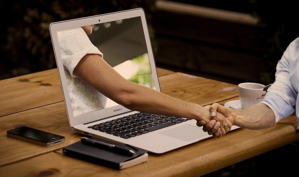 The Role of Technology in Facilitating Team Communication