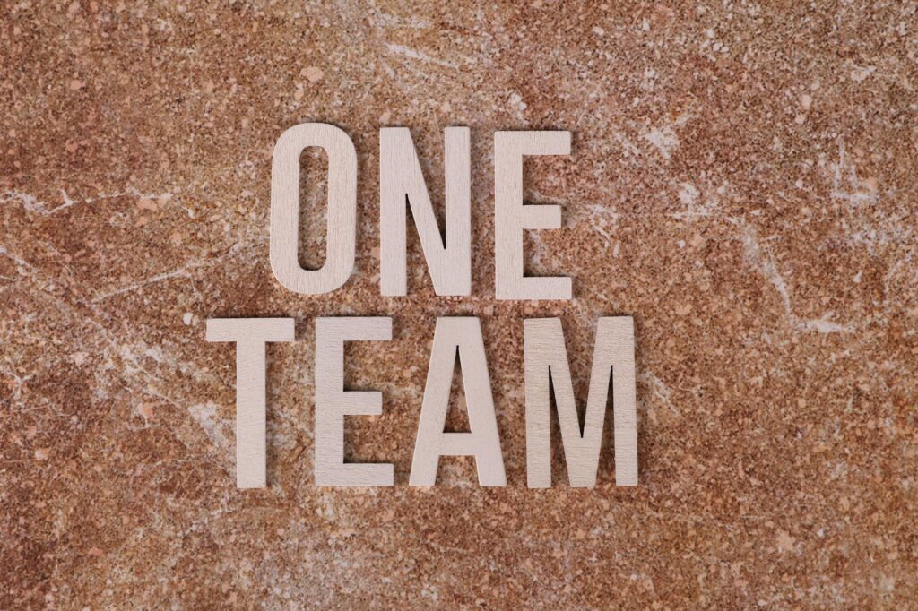 Aligning HR and PR Goals for Cohesive Messaging Aligning HR and PR Goals for Cohesive Messaging