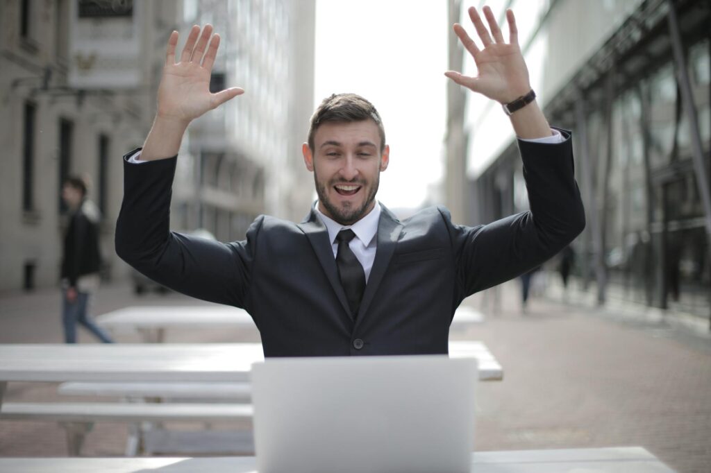 Recognizing and Celebrating Employee Contributions Remotely