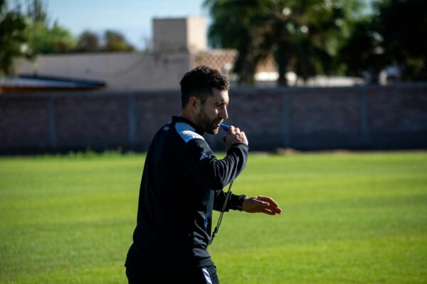 Restoring Collaboration and Productivity in Teams: Strategies for Resolving Internal Conflicts