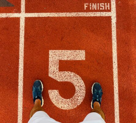 How to Hold Clients Accountable for Achieving Career Goals