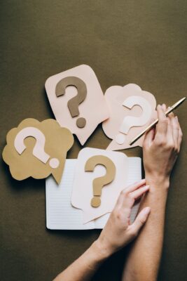 How to Help Your Clients Overcome Imposter Syndrome in their Industry