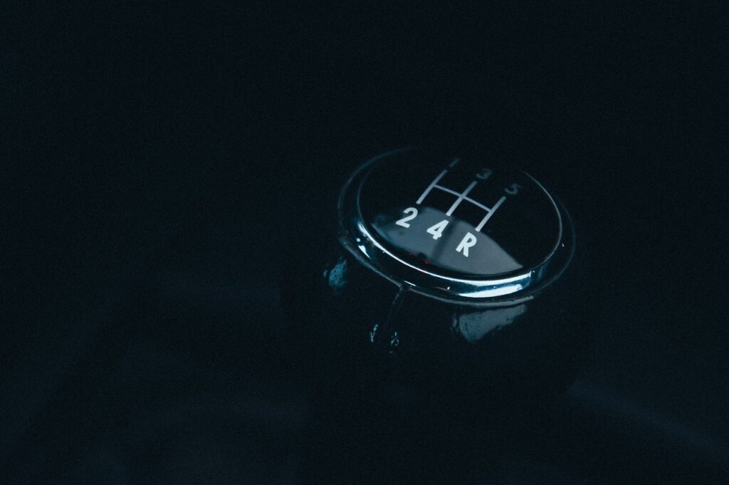 Navigating Change: How HR Can Adapt to the Shifting Landscape of the Automotive Industry autonomous driving technology