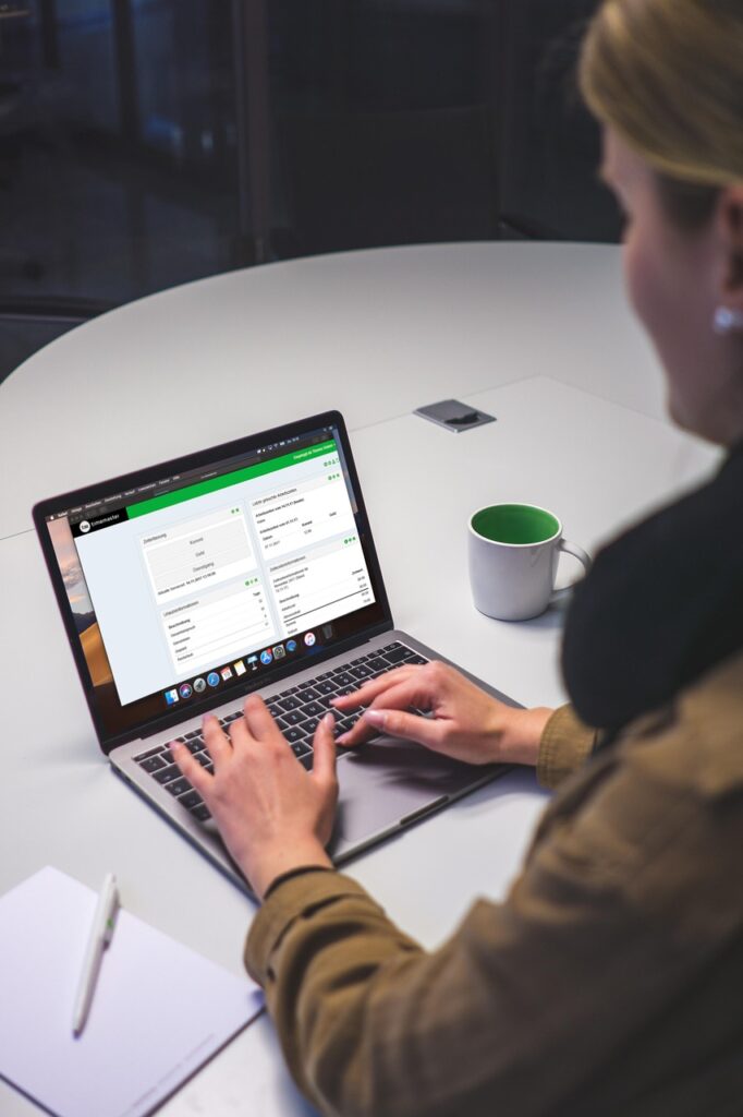 Enhancing Workplace Security with Biometric Time and Attendance Tracking Enhancing Workplace Security with Biometric Time and Attendance Tracking