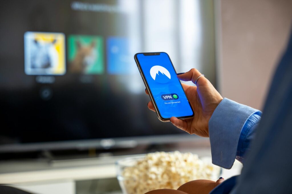 Security and Privacy: Apple vs Pixel - Which Smartphone Offers Better Protection?