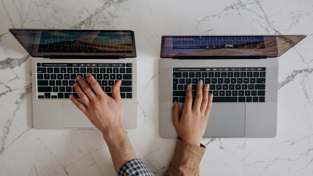 Enhance Communication and Collaboration: Top Apps for Remote Teams Enhance Communication and Collaboration: Top Apps for Remote Teams