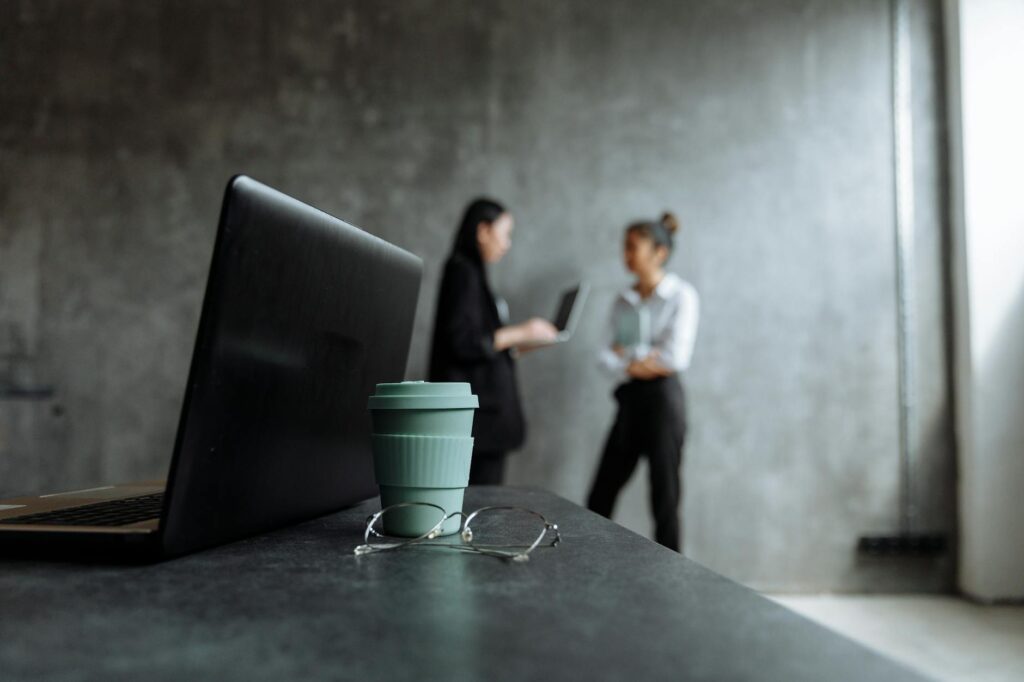 Employee Satisfaction: A Look at Company Culture in Apple and Android Employee Satisfaction: A Look at Company Culture in Apple and Android