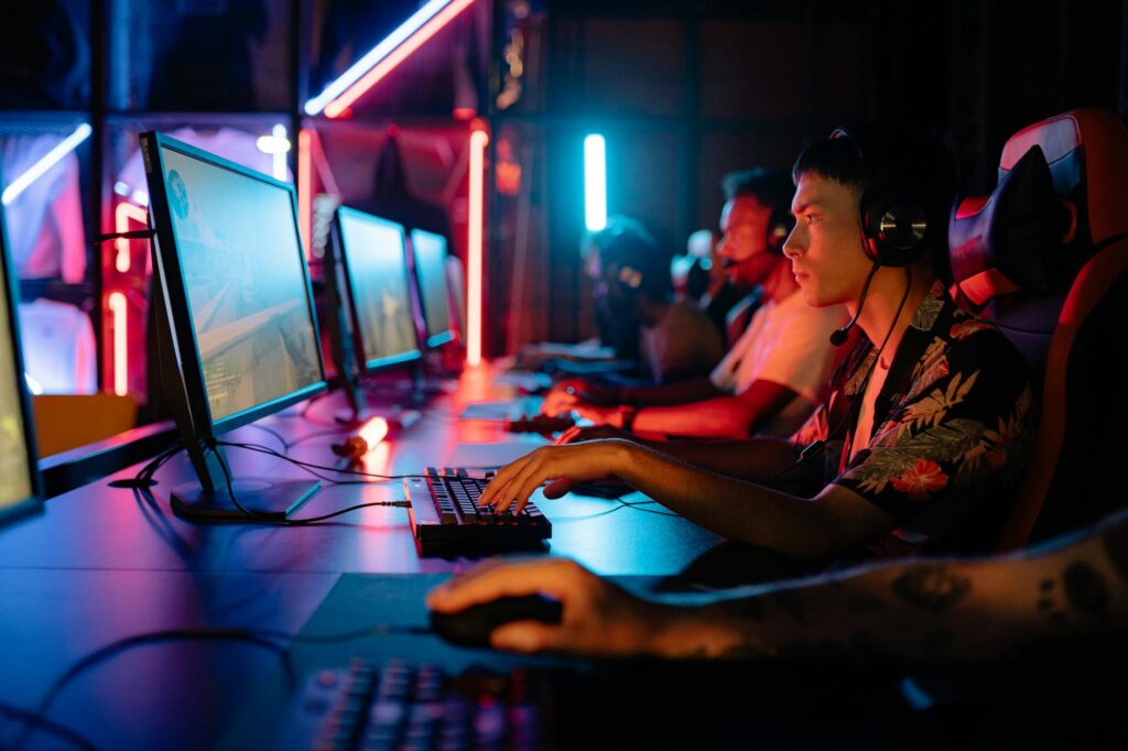Harnessing the Benefits of Virtual Team Engagement: Strategies for Remote Work
